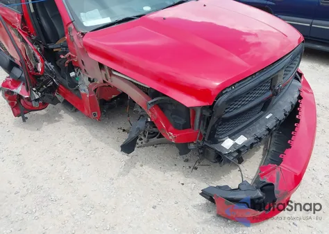 2017 Ram 1500 Night 4X2 5'7 Box из США, поврежденный, VIN 1C6RR6MT9HS786389